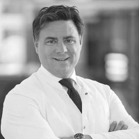 Professor Dr Christian Etz